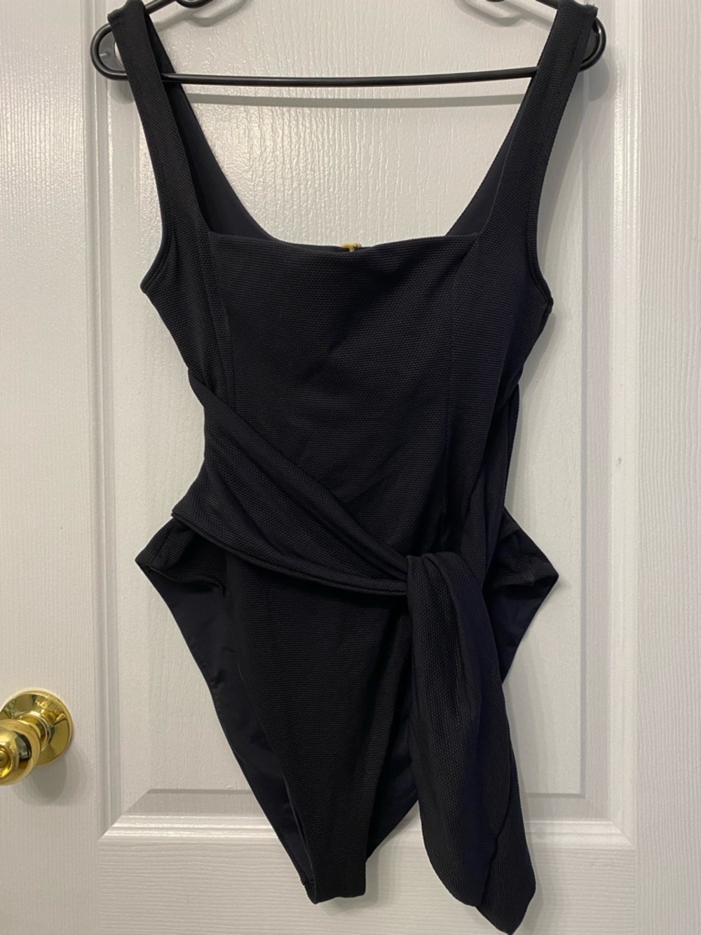 L*Space Balboa One-Piece Classic
Swimsuit Black Women's Size XL - Picture 6 of 12